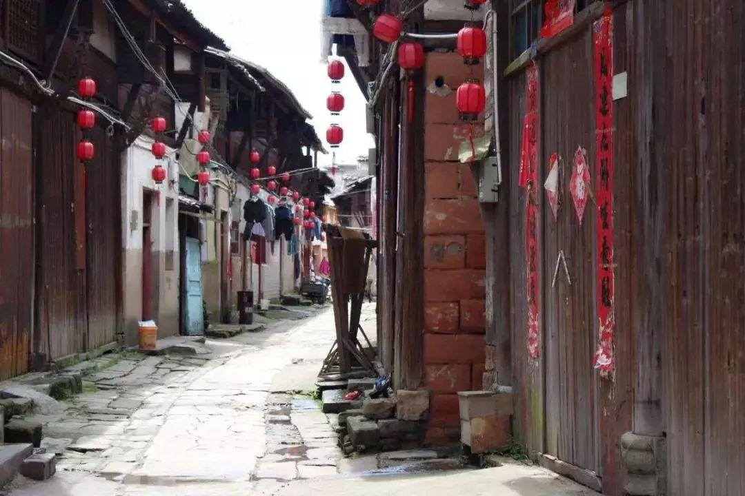 爱丽化妆教程